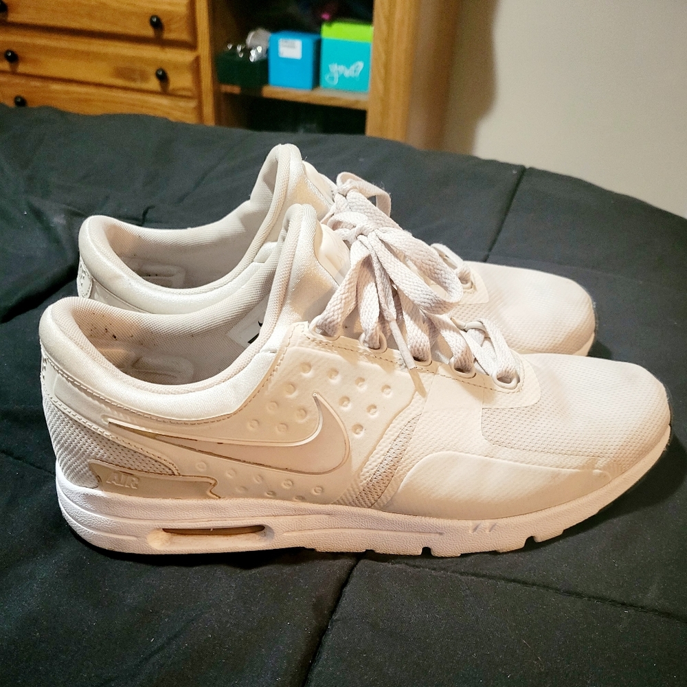 Nike Shoes-Women's